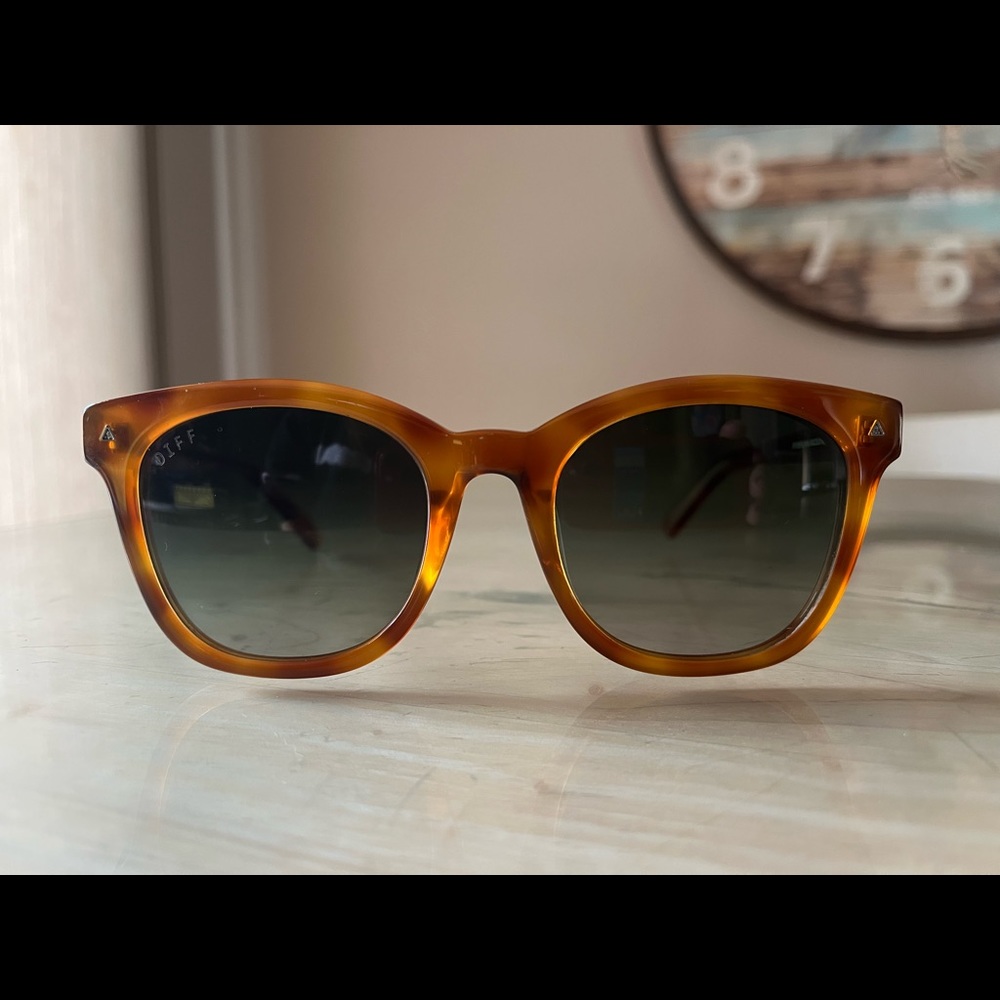 Diff Sunglasses - image 6
